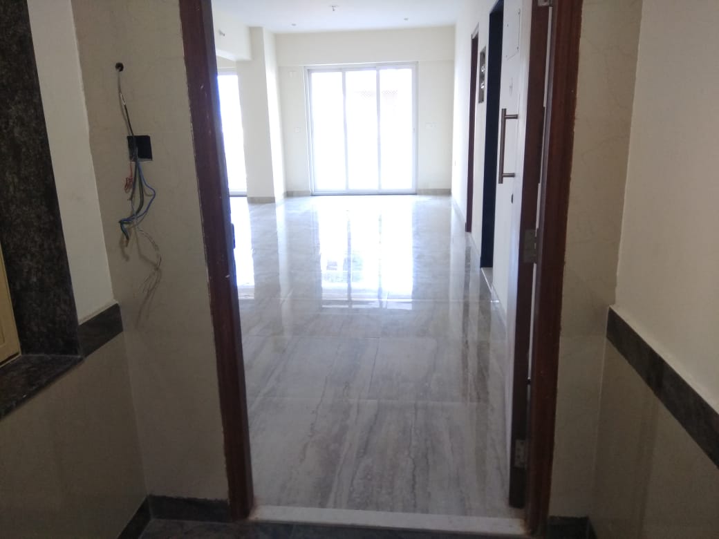 4 BHK Flat on Rent in Bandra East - Hubtown Sunstone